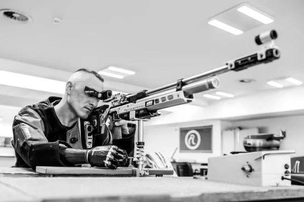盛李豪射落世界杯十米气步枪金牌 中国男队新老交替悄然完成